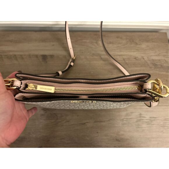 Michael Kors Trisha Medium Logo Crossbody Bag EUC - Picture 12 of 16